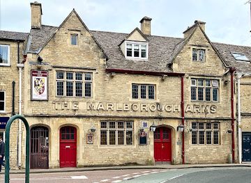 united-kingdom/the-cotswolds/bar/the-marlborough-arms
