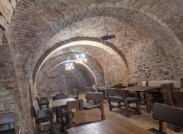 hungary/vertes-mountains/bar/zichy-pince