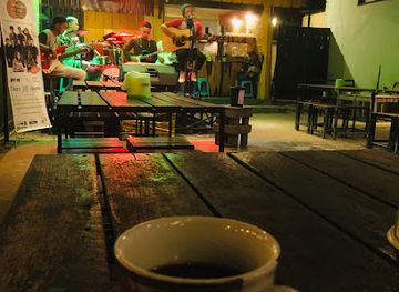 indonesia/pulau-moyo/bar/beskem-bar-and-kitchen