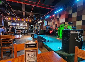 singapore/labrador-nature-reserve/bar/mo-s-grill-and-bar