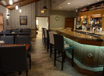 iowa/amana-colonies/bar/price-creek-event-center