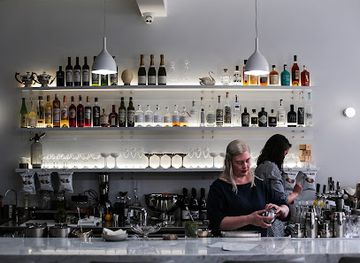 australia/hobart/bar/institut-polaire