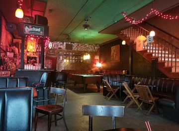 kansas/lawrence/bar/eighth-street-tap-room