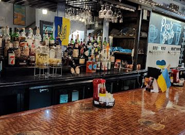 virginia/hampton-roads/bar/pour-girls