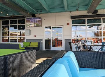 Island Wing Company Grill & Bar - Harrisonburg