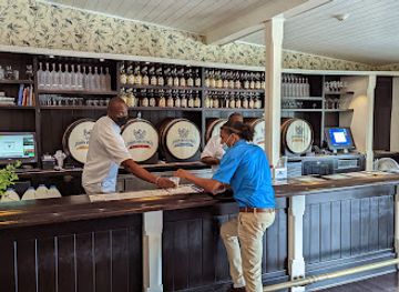 the-bahamas/acklins/bar/john-watling-s-distillery