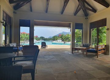 seychelles/silhouette-island/bar/palmier-bistro-bar