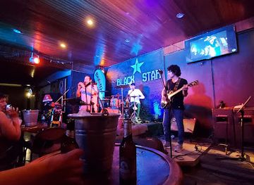 bolivia/santa-cruz-de-la-sierra/bar/black-house-bar