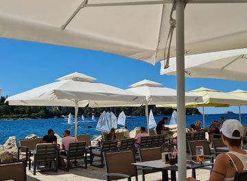 croatia/rovinj-riviera/bar/caffe-bar-riviera