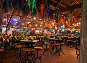 costa-rica/la-fortuna/bar/nanku-restaurant-tropical-bar-and-grill