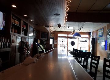 minnesota/lake-superior/bar/third-base-bar