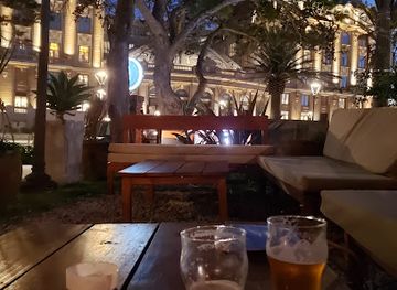 uruguay/montevideo/carrasco/bar/la-peatonal