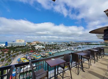 florida/clearwater-beach/bar/jimmy-s-crows-nest