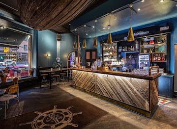 finland/helsinki/eira/bar/old-skiffer