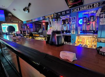 pennsylvania/northwestern-pennsylvania/bar/knuckleheads