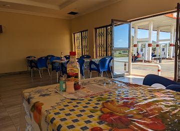 malawi/kasungu-plain/bar/thiwi-stop-over