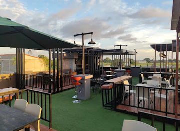 philippines/ilocos-norte/laoag-city/bar/bottle-ground-tavern