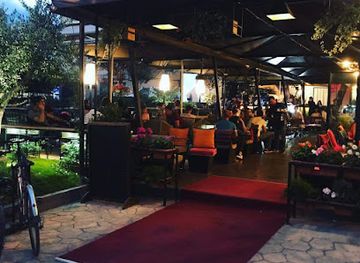 albania/tirana/grand-park/bar/best-lounge