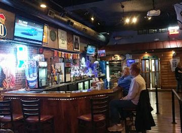 indiana/patoka-lake/bar/33-brick-street