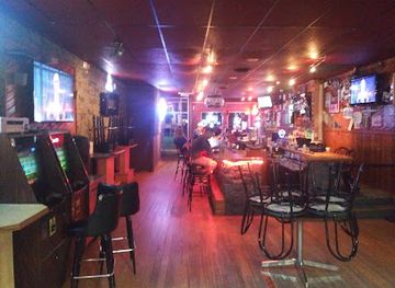 iowa/mason-city/bar/the-place-2b