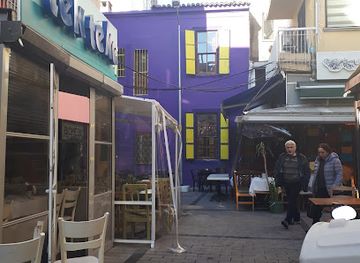 turkiye/izmir/bar/tortuga-bar