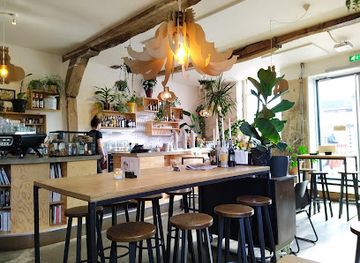 netherlands/delft/bar/barbaar