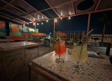 peru/arequipa-region/bar/nowhere