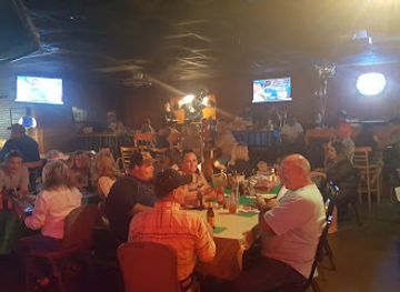 Crosswoods Restaurant & Sports Club