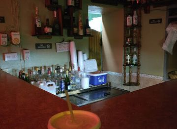 dominica/saint-george/bar/all-nations-bar