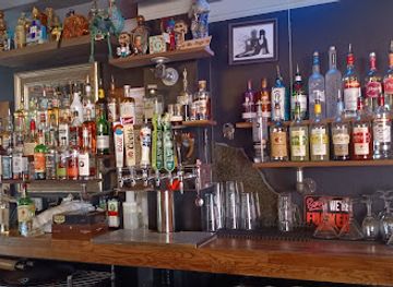 colorado/great-sand-dunes-national-park/bar/triple-nickel-tavern