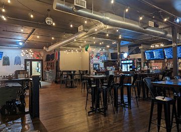 tennessee/rock-city/bar/the-tap-house-empyreal-brewing-co