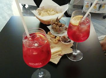 italy/valdarno/bar/book-cafe