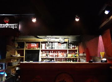 slovakia/gemer/bar/aligator-crystal-rock-pub