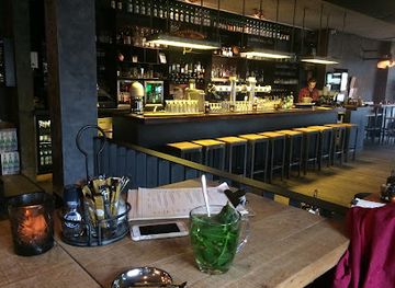 netherlands/amsterdam/oud-west/bar/hendrix