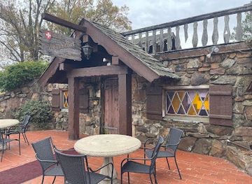 arkansas/mount-magazine-state-park/bar/wiederkehr-wine-cellar-weinkeller-restaurant