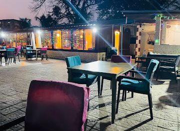 guinea/lower-guinea/bar/restaurant-terrasse-aquarium