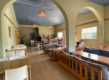 uganda/northern-region/bar/elephante-commons