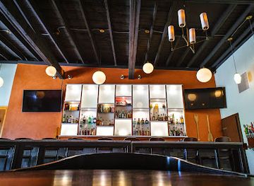 ohio/cincinnati/covington/bar/the-overlook-lodge