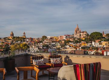 mexico/san-miguel-de-allende/bar/luna-tapas-bar