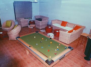 malawi/lilongwe-plain/bar/the-hideout-lounge