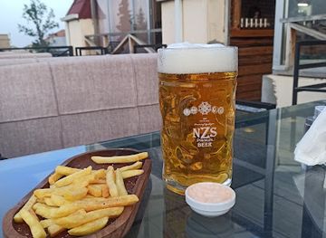 azerbaijan/ganja/bar/era-pub