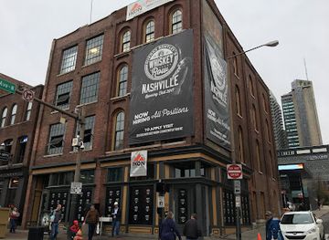 tennessee/middle-tennessee/bar/dierks-bentley-s-whiskey-row-nashville