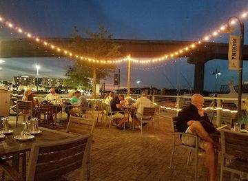 alabama/orange-beach/bar/ginny-lane-bar-and-grill