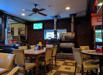 nebraska/platte-river-state-park/bar/don-s-bar