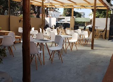 mozambique/maputo/bar/cafe-divino-bar-lounge