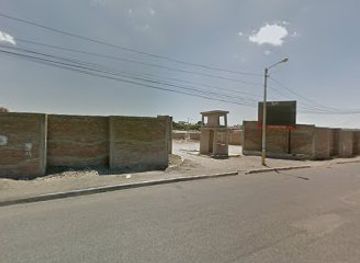 ecuador/manabi-region/bar/manta-breeze-tiki-bar