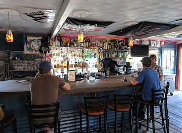 nevada/lake-tahoe-basin/bar/the-divided-sky