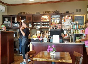 connecticut/hammonasset-beach-state-park/bar/rj-cafe-bistro