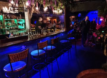 new-zealand/wellington/bar/r-bar