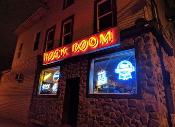 pennsylvania/allegheny-national-forest/bar/rock-room